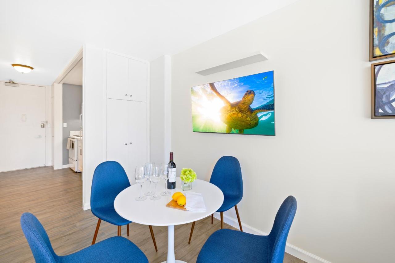Newly Renovated Ilikai Marina Studio - Near Beach! Honolulu Bagian luar foto